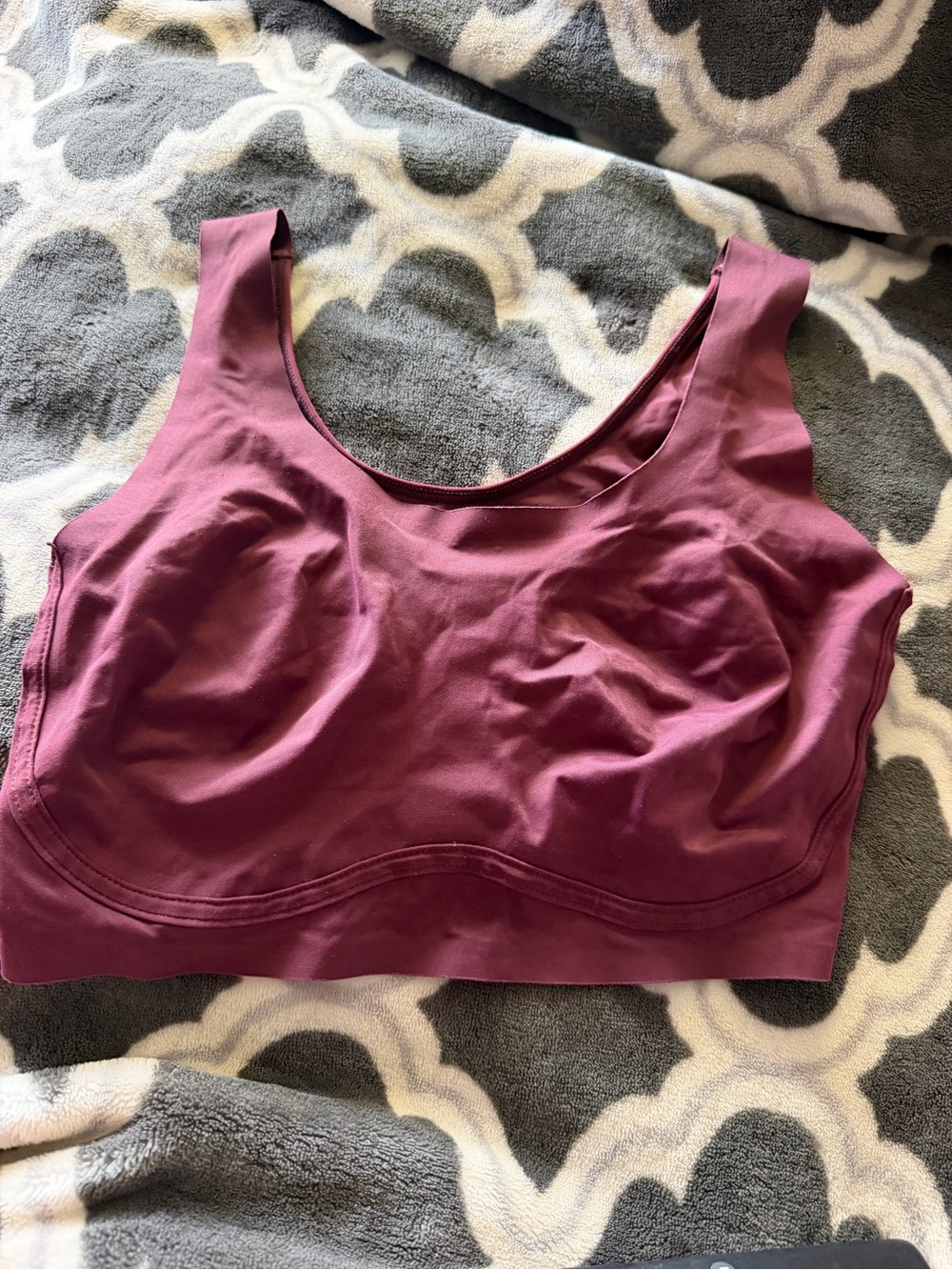 True & Co. Wireless Scoop Sports Bra - Plum